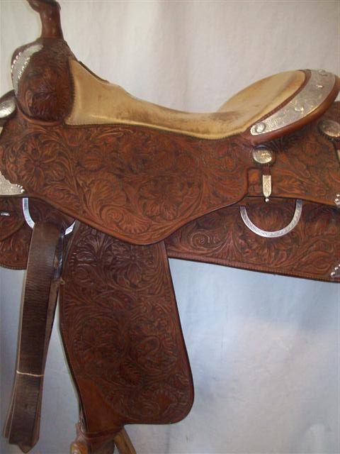 Used Saddle:- Image Number:1